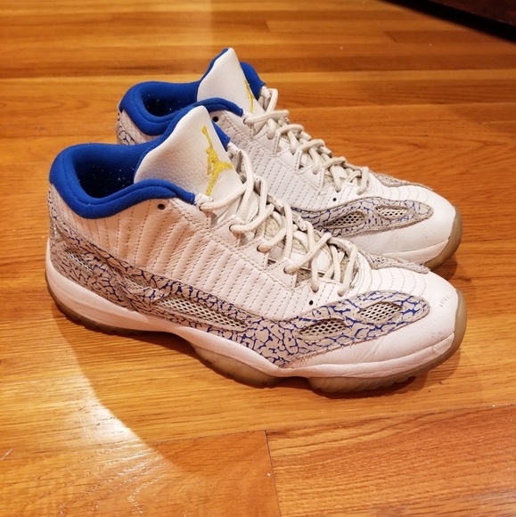Jordan Other - 🔥Rare!!Jordan 11 Low IE White Argon Blue (2008)